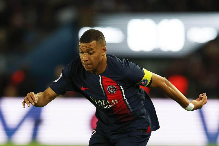 萨拉赫遭遇十二持续失利，法国队教练压力巨大！的简单介绍